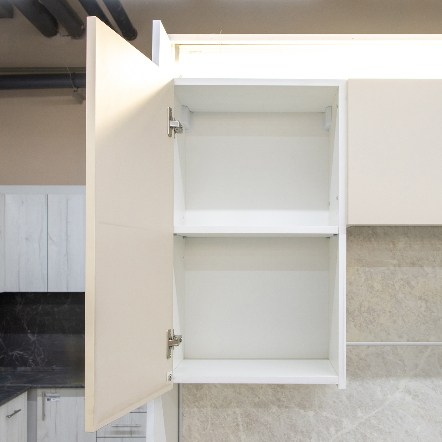 Шкаф навесной 400х676х290 мм BROZEX-WOOD Стиль, с дверцей, белый / светло-бежевый