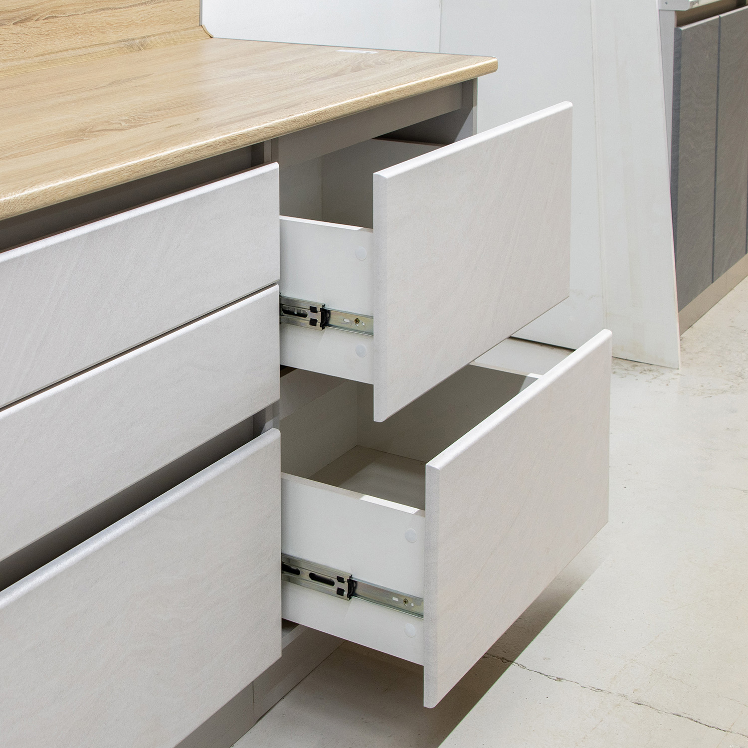 Шкаф напольный 600х850х600 мм BROZEX-WOOD NordWind, с двумя ящиками