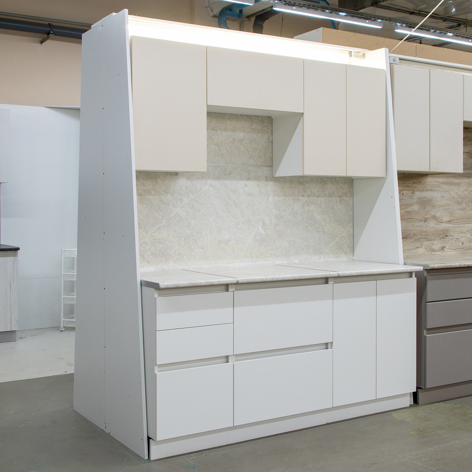 Шкаф навесной 600х338х290 мм BROZEX-WOOD Стиль, для вытяжки, с дверцей, белый / светло-бежевый