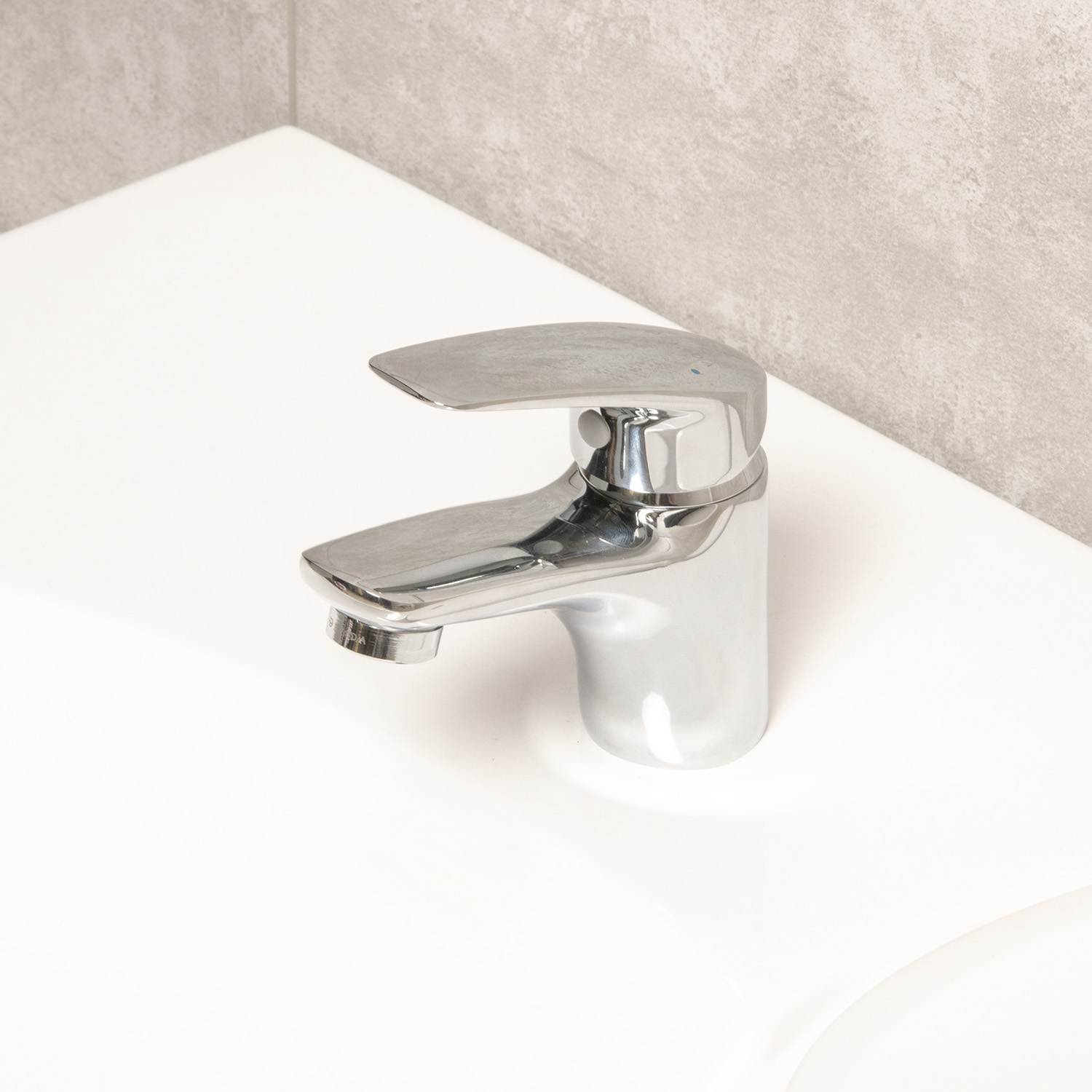 Смеситель для умывальника DEVIDA коллекция LOZZI  DVS0241-08 *1/20