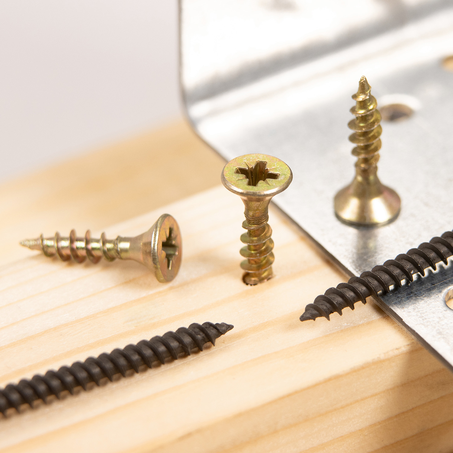 Шурупы жёлтые BROZEX пакет 4,5*20 (20шт) *10/100