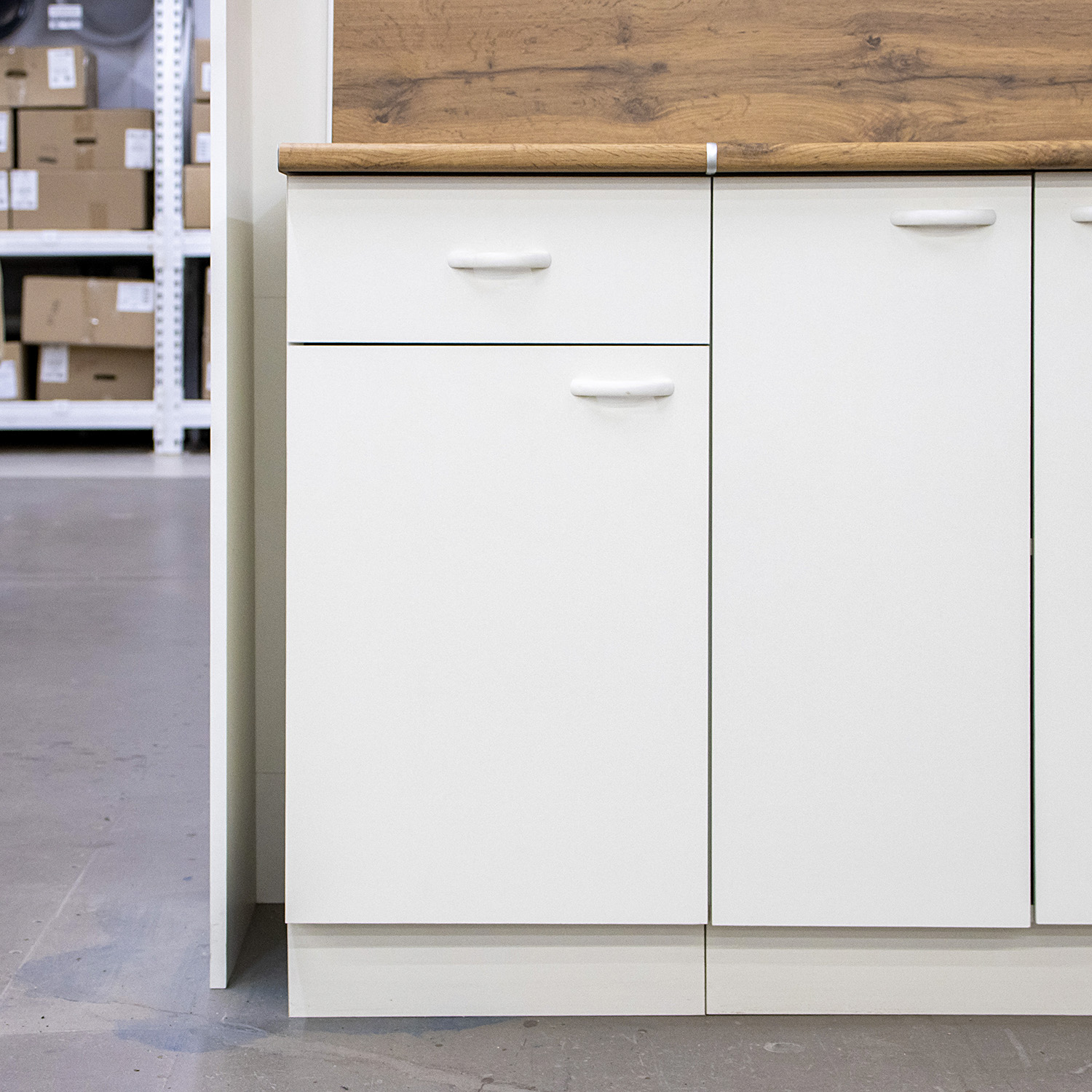 Шкаф напольный 400х850х480 мм BROZEX-WOOD Liberty, с ящиком, белый