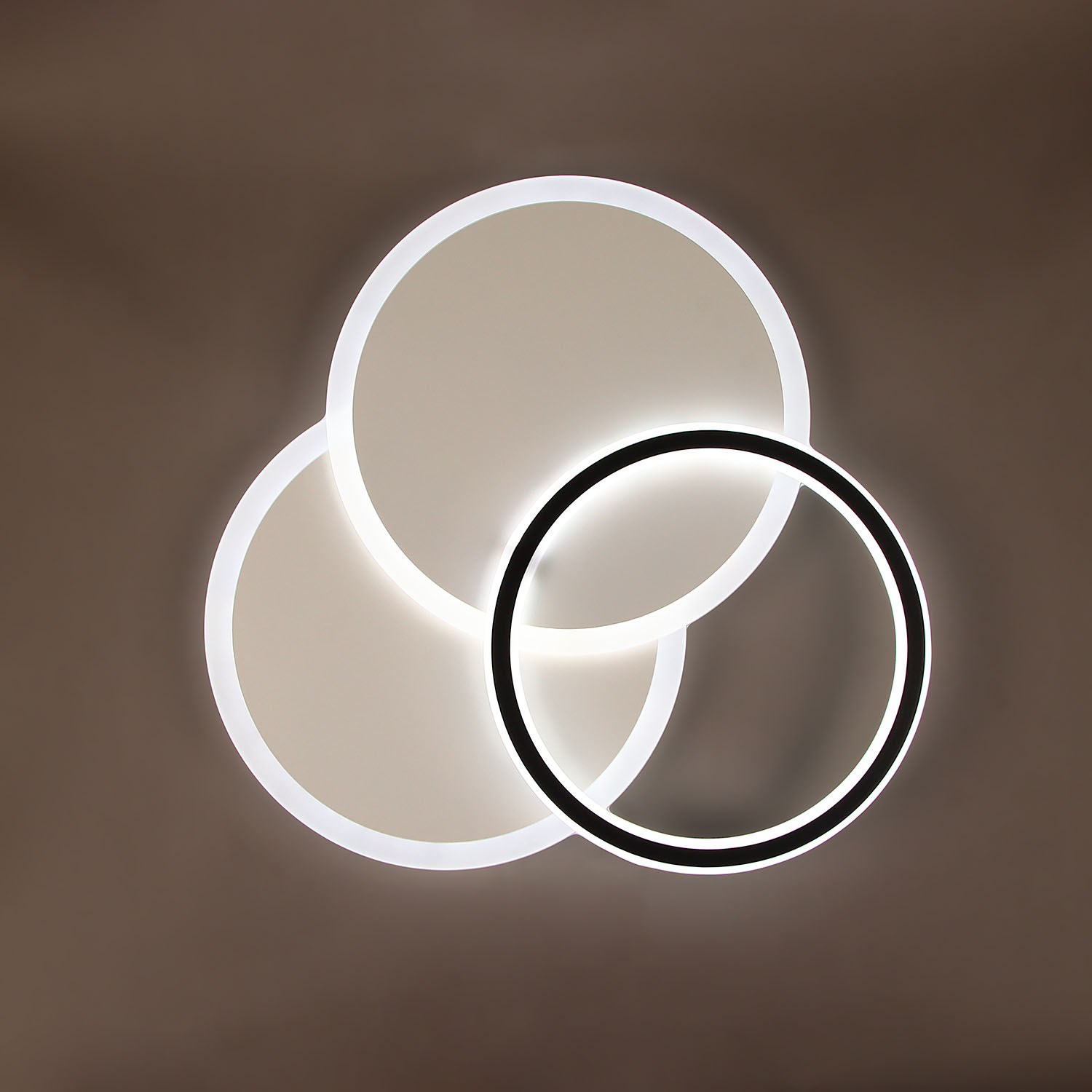 Светильник потолочный светодиодный 2303/120W white 500 мм 3 реж., пульт S=20м2  VERNER LIGHTING *1