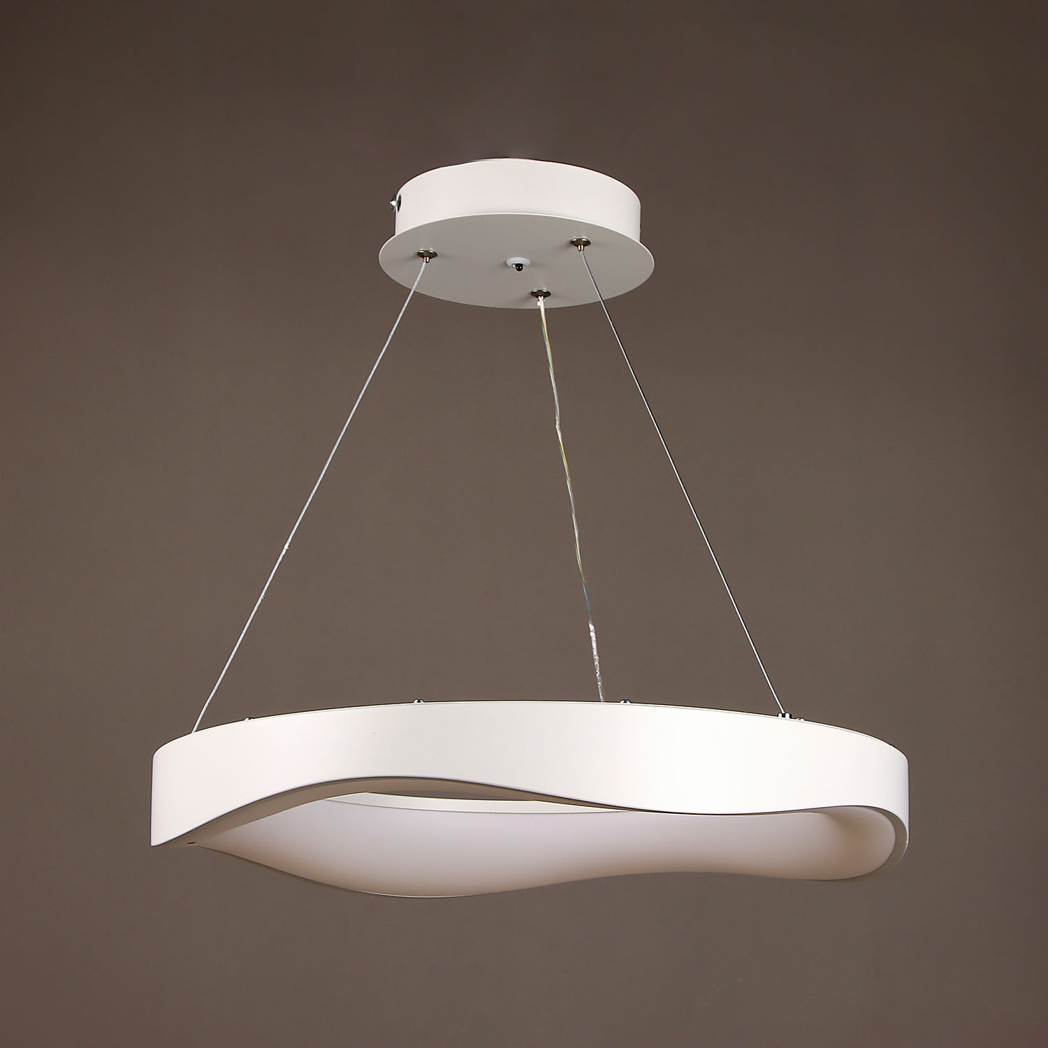 Светильник подвесной светодиодный акриловый 480мм h150см 80W 9224 C LED пульт S=20м2 *1