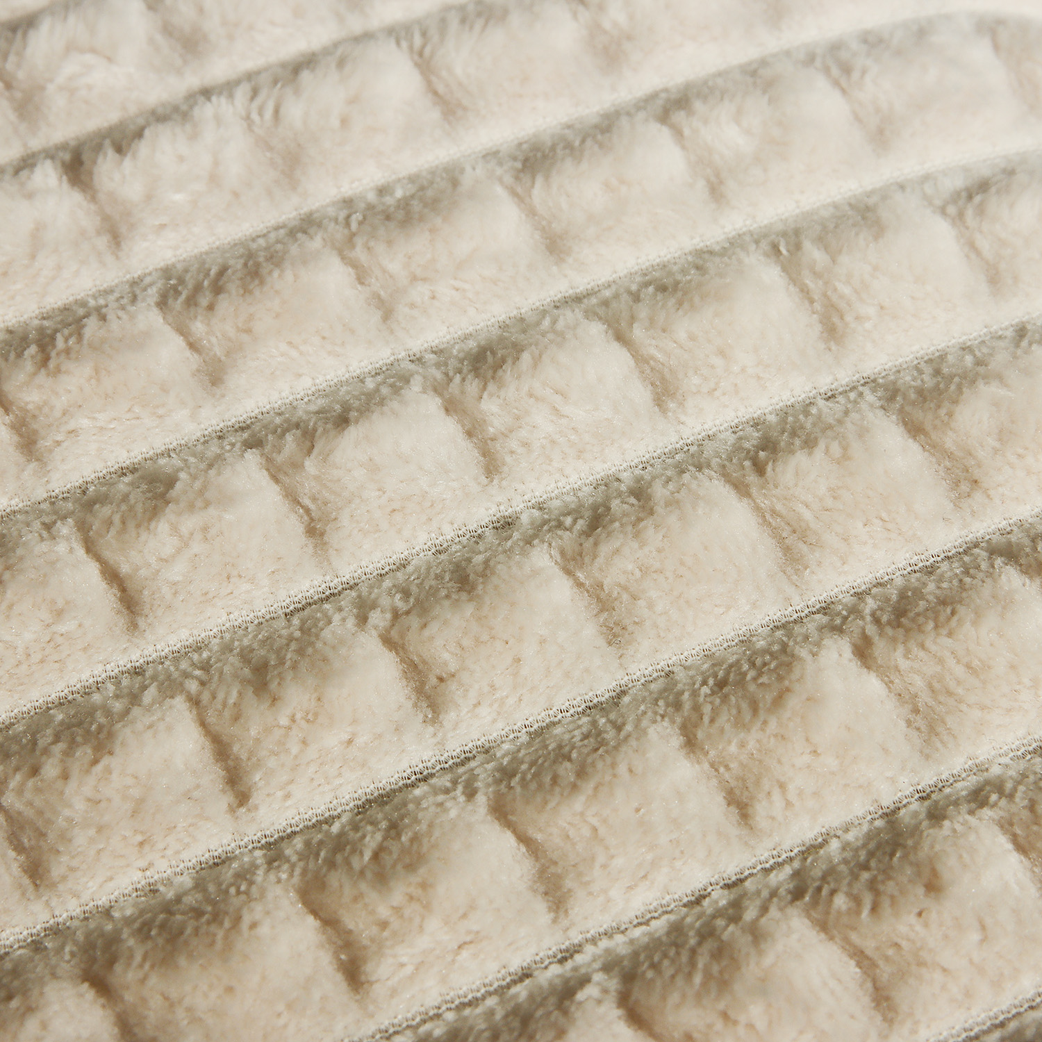 Плед 200*220см микрофибра жаккард клетка белый арт.369 NOVEL *1/8