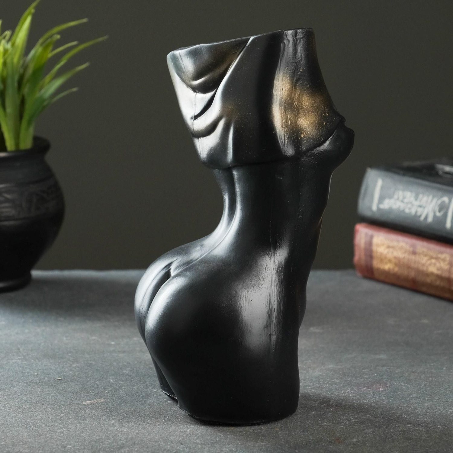 Ваза "Грация" черная с золотом, 0,7 л   7150884