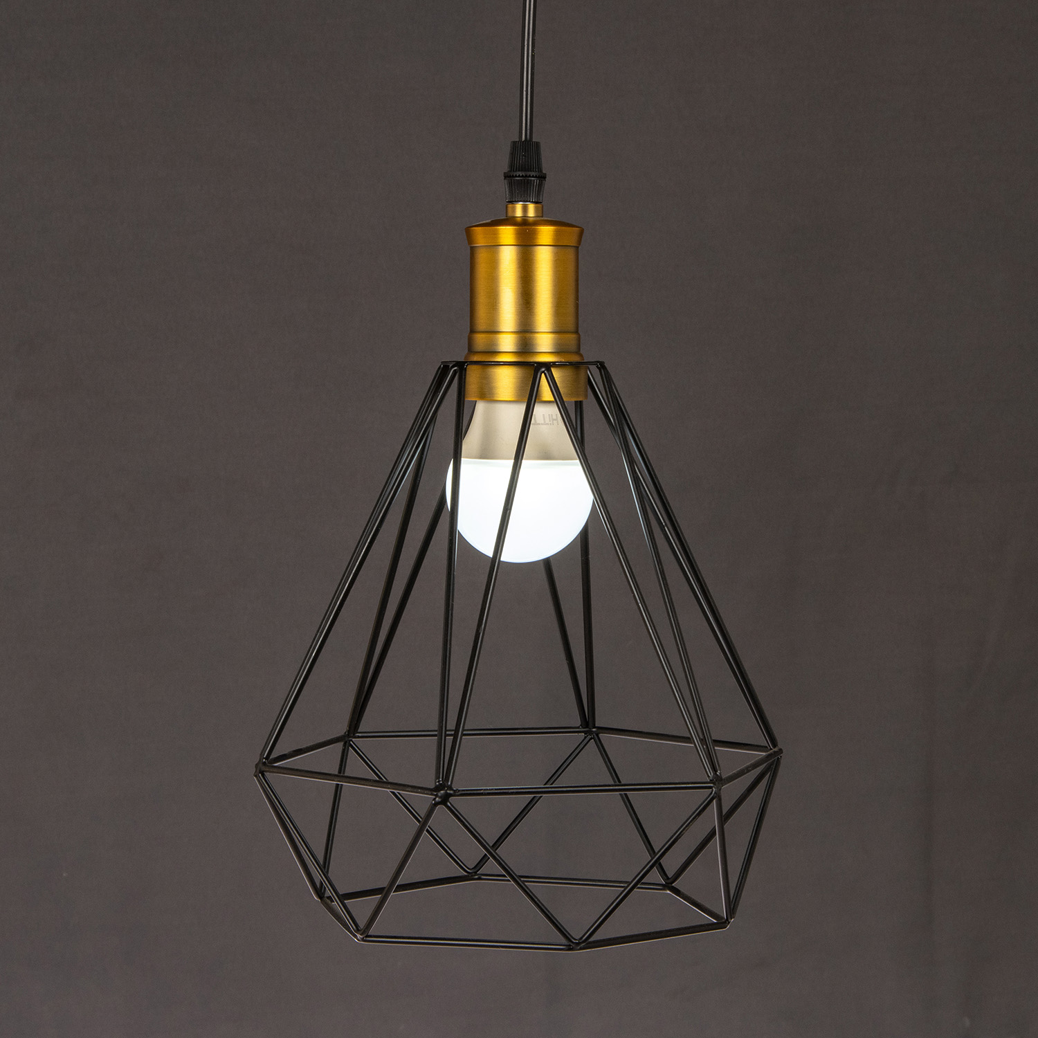 Светильник подвесной 04773-0.9-01 BK 40Вт Е27 S=6м2  *1/12