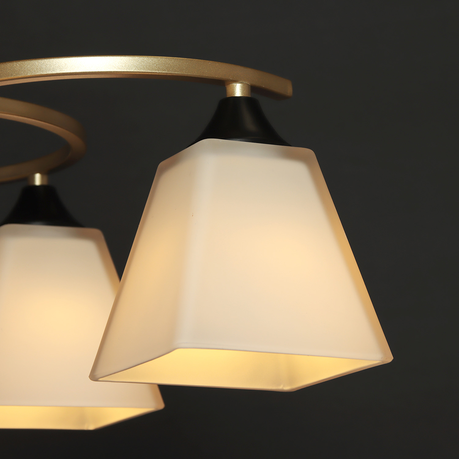 Люстра N5456/4 4*40W  E27 (d-520; h-260)  VERNER LIGHTING *1