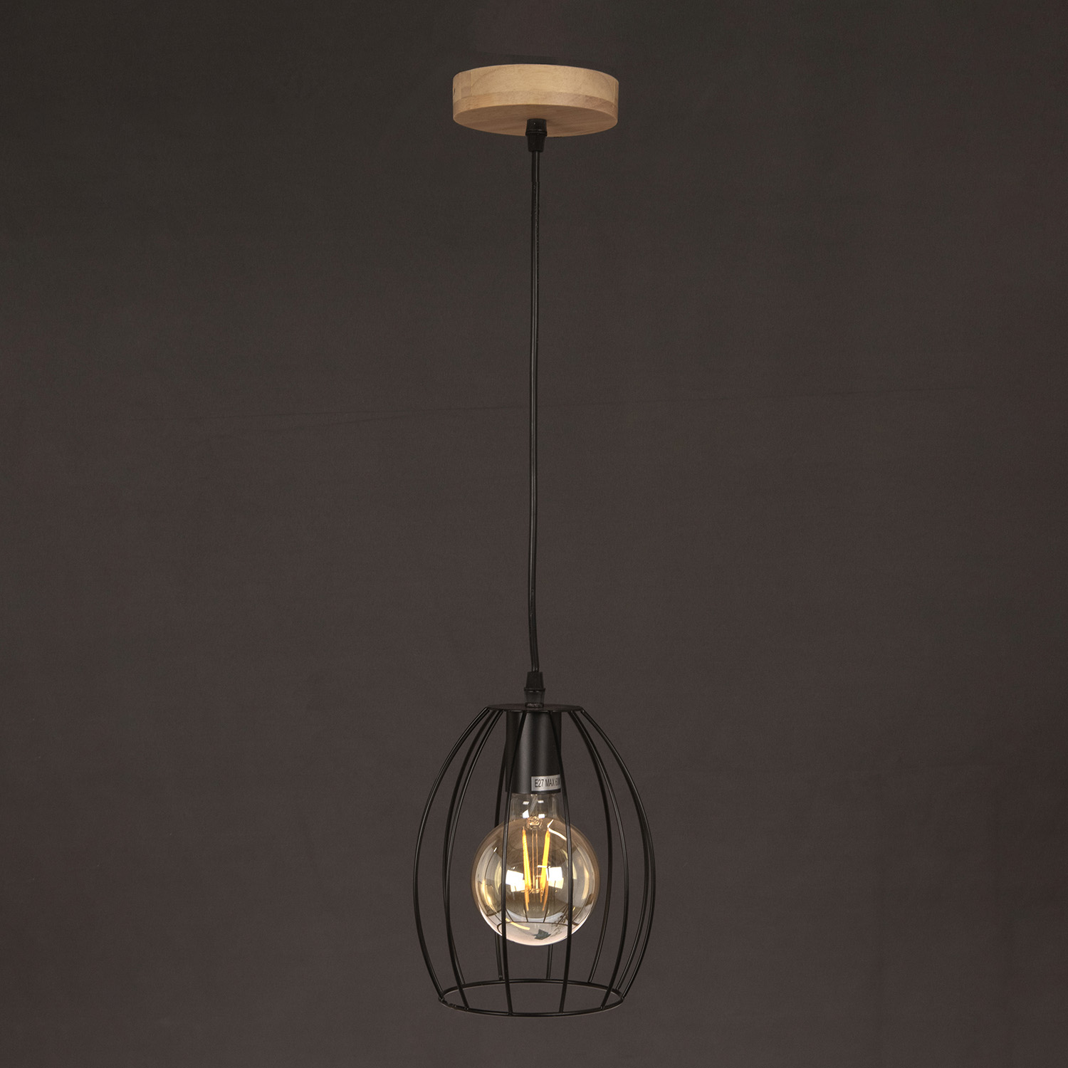 Светильник подвесной IL1011-1P-05 BK 40Вт Е27 S=6м2  *1