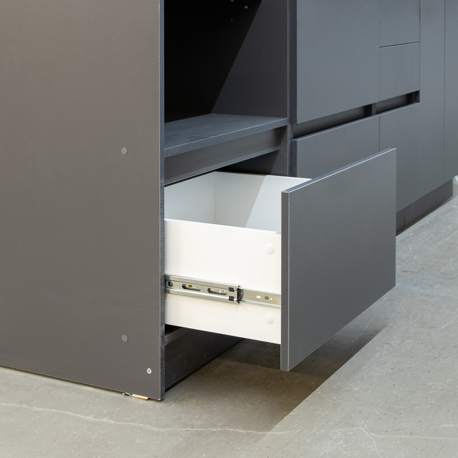 Пенал 600х2100х550 мм BROZEX-WOOD Next, для духового шкафа и СВЧ, графит / дуб вотан