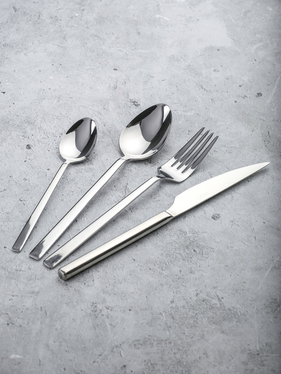 Нож столовый нерж. "Quadro" на подвеске DMC133 "Domenik" *1/12/72