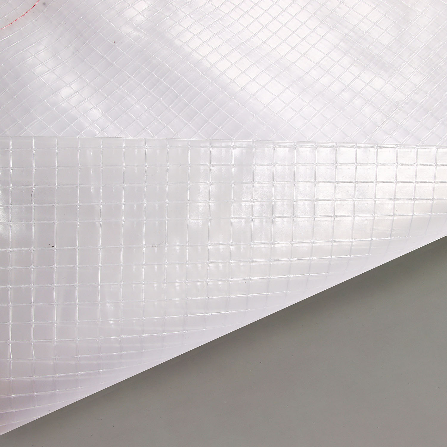 Пленка 2 м армированная, 200 г/м², УФ-стабилизированная