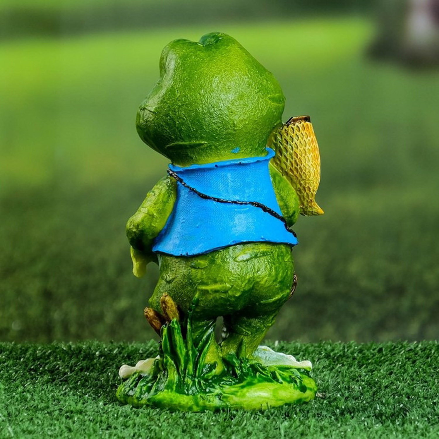 Садовая фигура "Лягушка путешественница" 20х11х8см 7640142