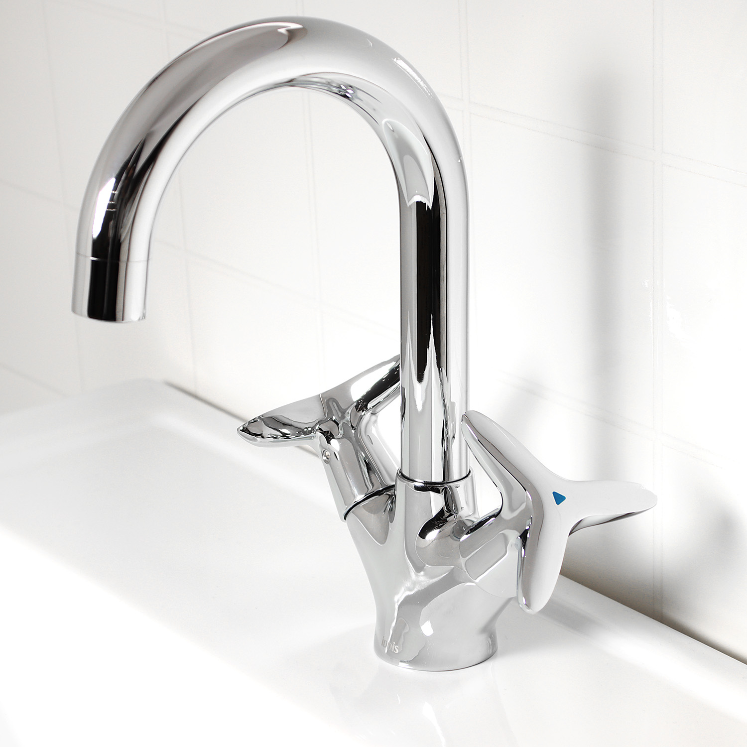 Смеситель для умывальника IDDIS Copter COPSB00i01, высокий излив, двухвентильный